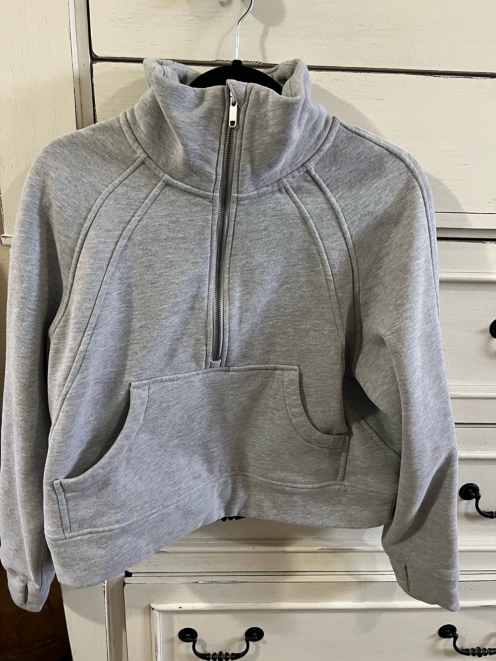 Cropped Light Gray Quarter-Zip Pullover Hoodie